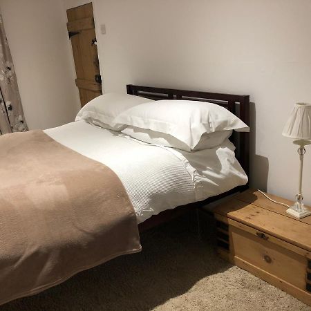 Bell Cottage Mildenhall Ngoại thất bức ảnh