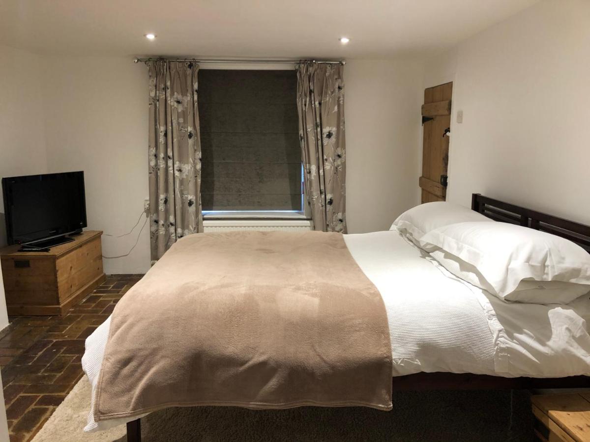 Bell Cottage Mildenhall Ngoại thất bức ảnh