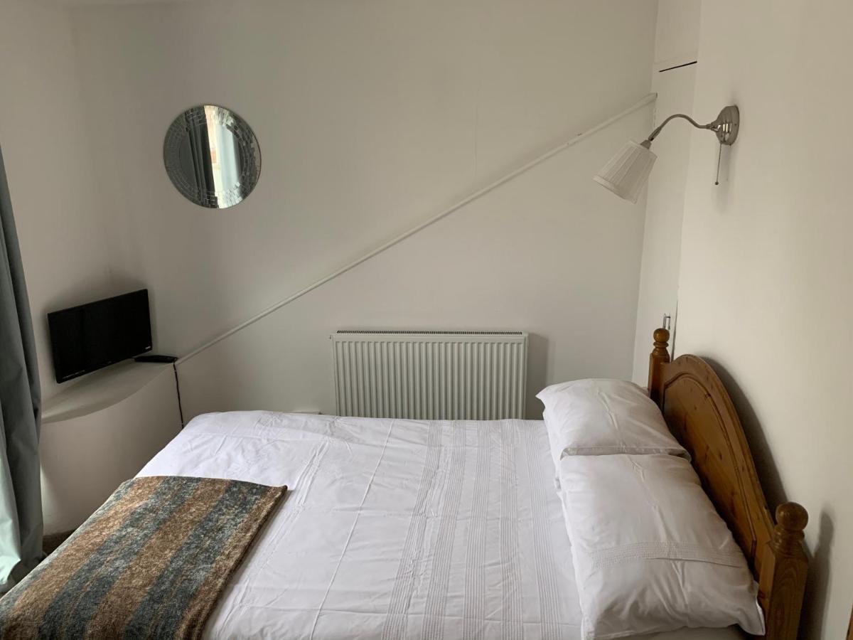 Bell Cottage Mildenhall Ngoại thất bức ảnh